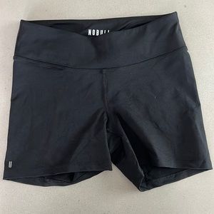 Nobull Mid-Rise Plush Heather Short 4”